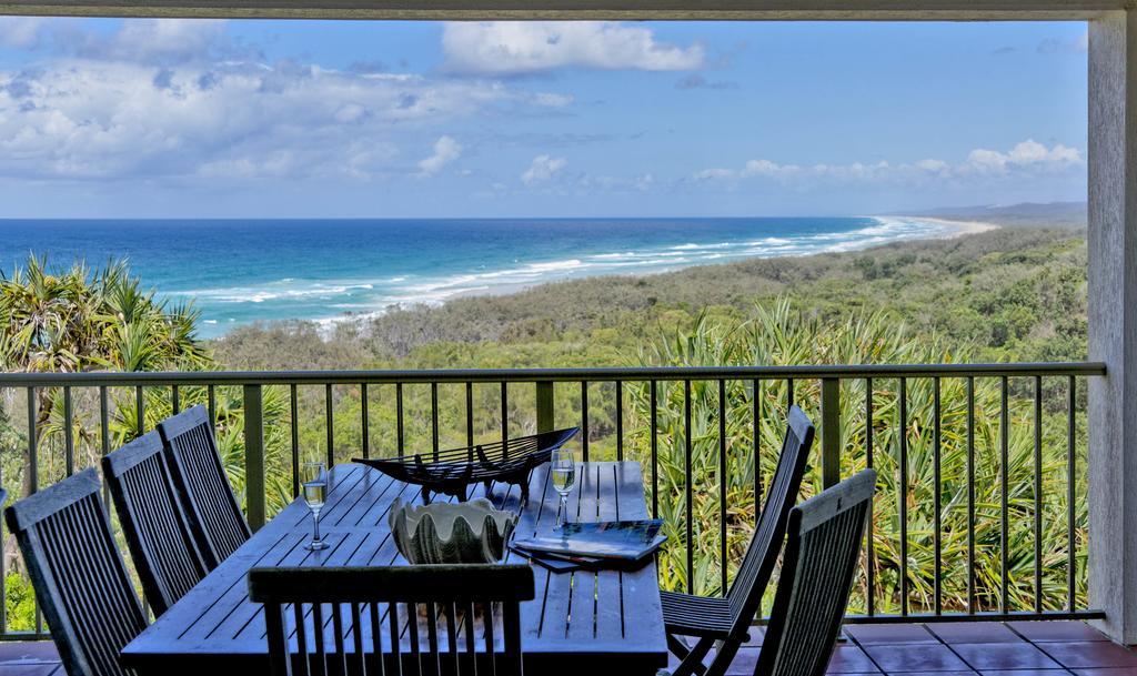 Whale Watch Ocean Beach Resort ポイント・ルックアウト エクステリア 写真