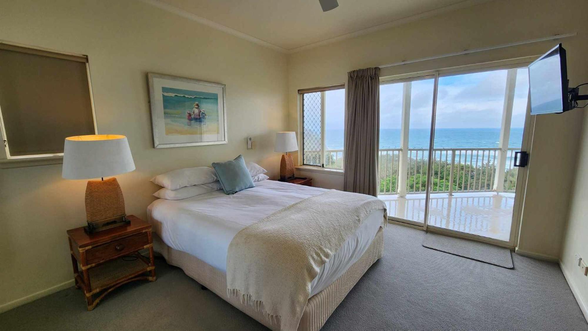 Whale Watch Ocean Beach Resort ポイント・ルックアウト エクステリア 写真