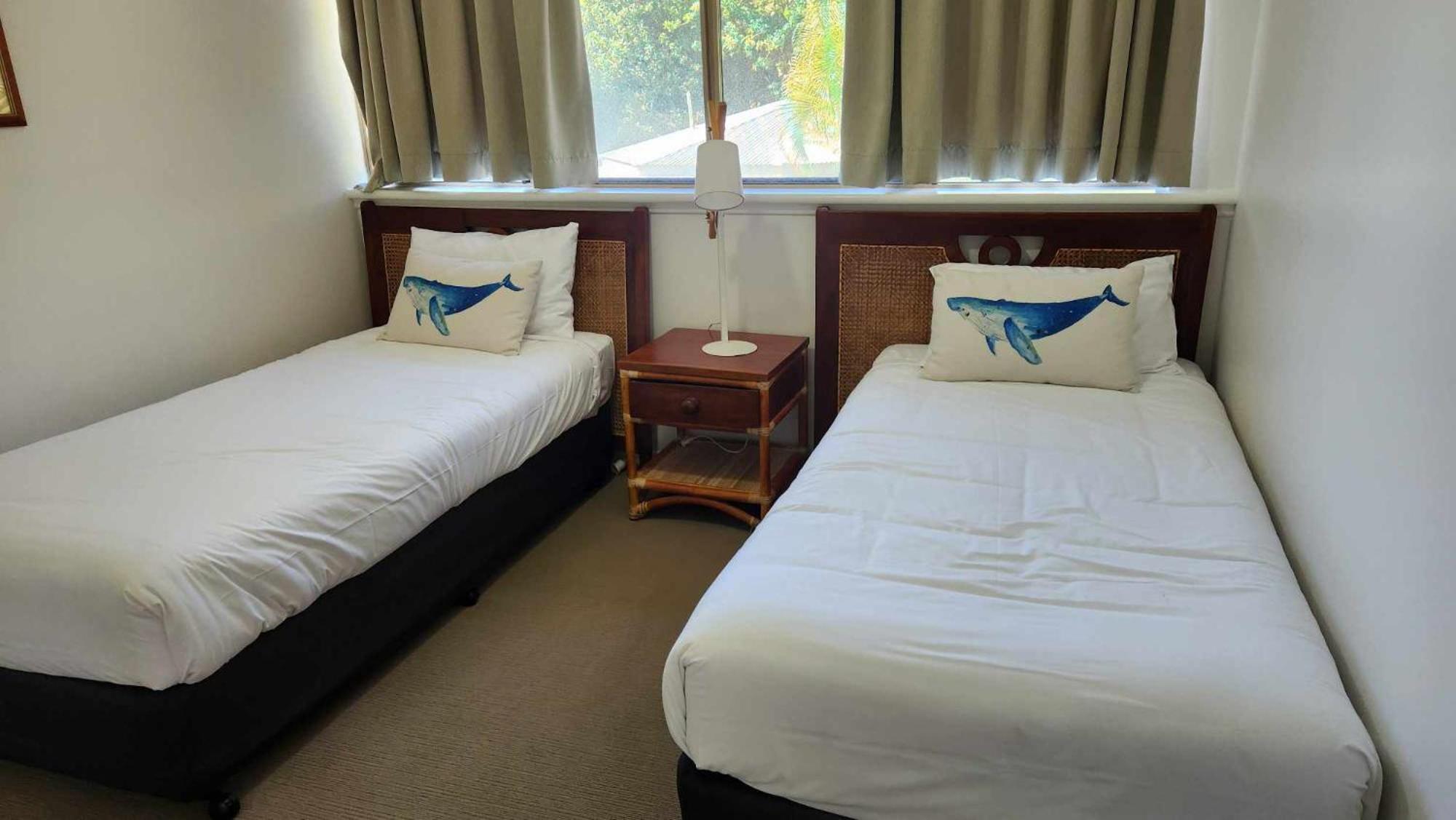 Whale Watch Ocean Beach Resort ポイント・ルックアウト エクステリア 写真