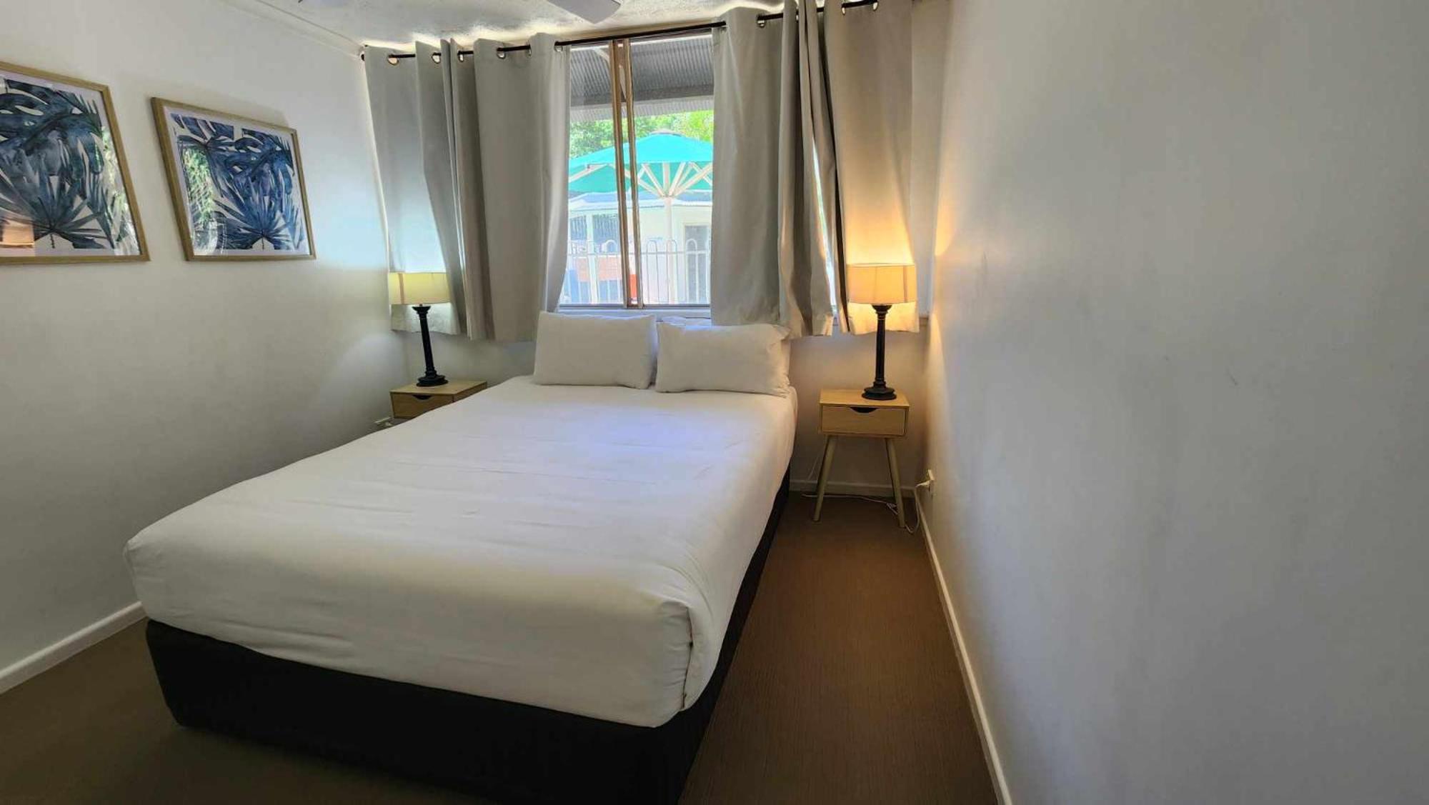 Whale Watch Ocean Beach Resort ポイント・ルックアウト エクステリア 写真